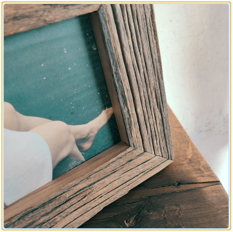 Reclaimed Wood Photo Frame – Rustic 4x6 & 5x7 Picture Frame, Personalized Memory Gift